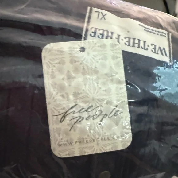 Free People We The Free Hope POINTELLE Henley Charcoal Black Top NWT M L XL - Picture 8 of 15